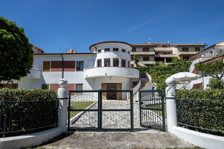 M376 - Marcelli, Apartment With Parking Space - Sirolo