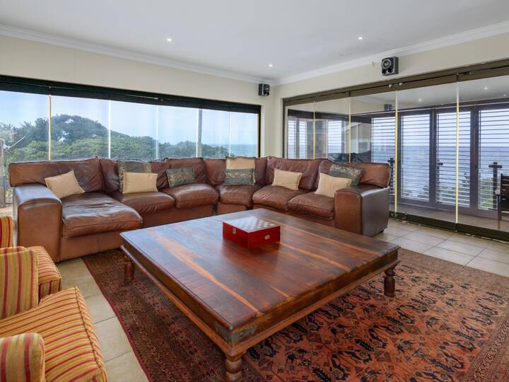 Luxurious Seagull Villa: Beachfront Oasis - Ramsgate