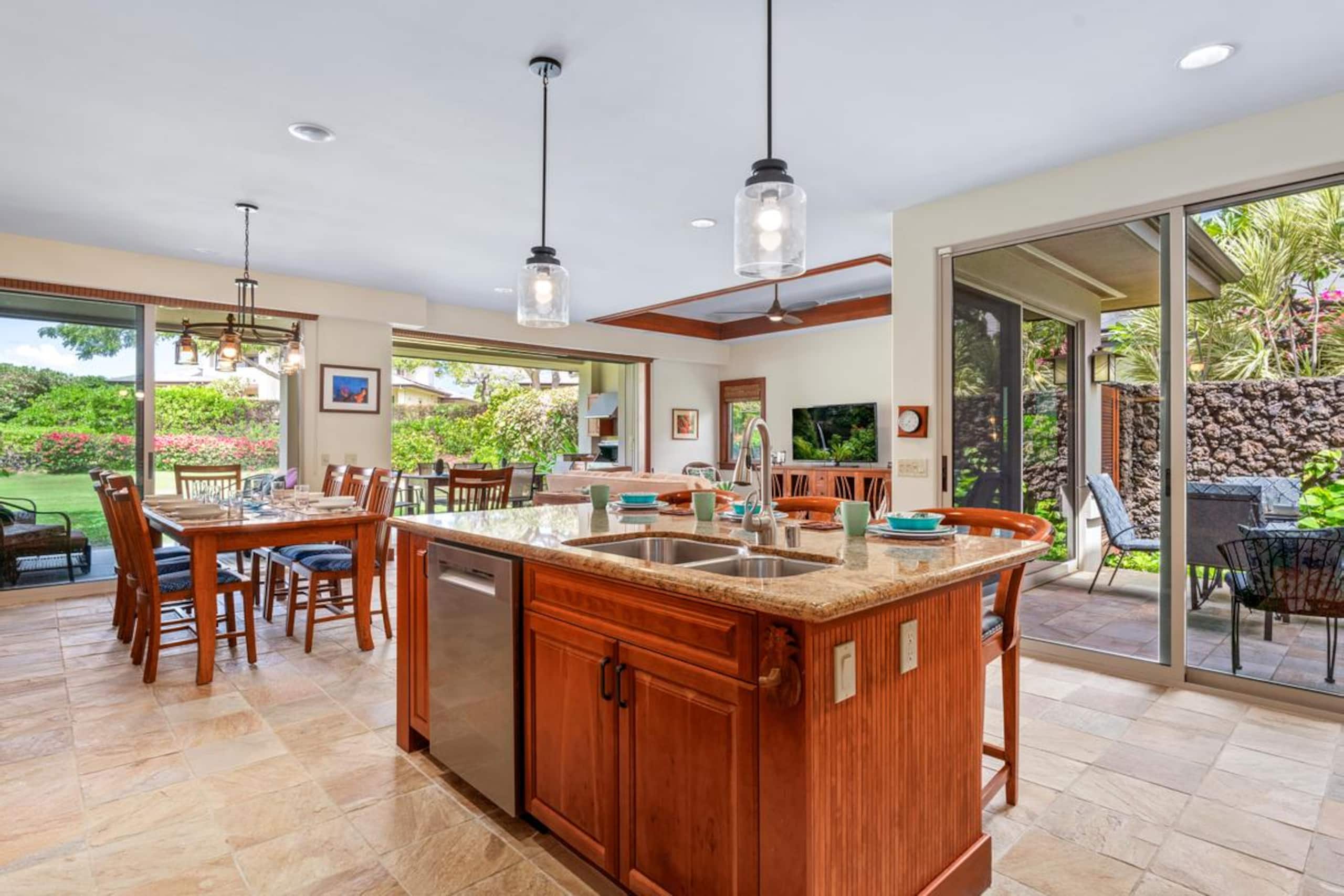 Condo in Waimea · ★5.0 · 3 bedrooms · 4 beds · 3.5 shared baths - Image 26