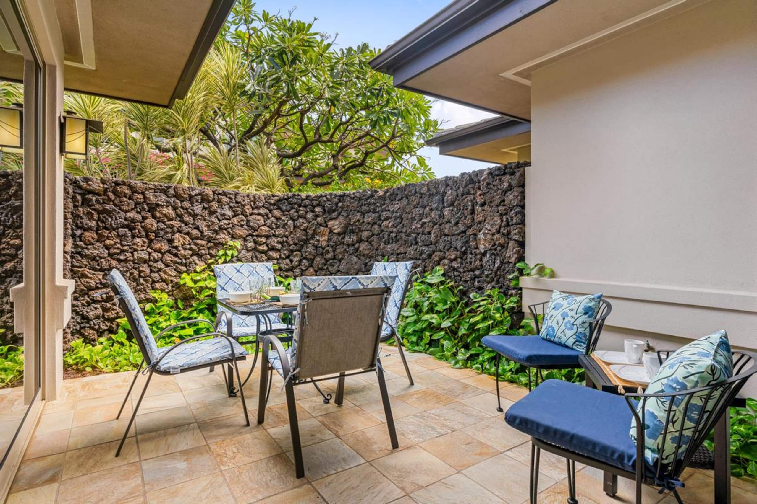 Condo in Waimea · ★5.0 · 3 bedrooms · 4 beds · 3.5 shared baths - Image 33
