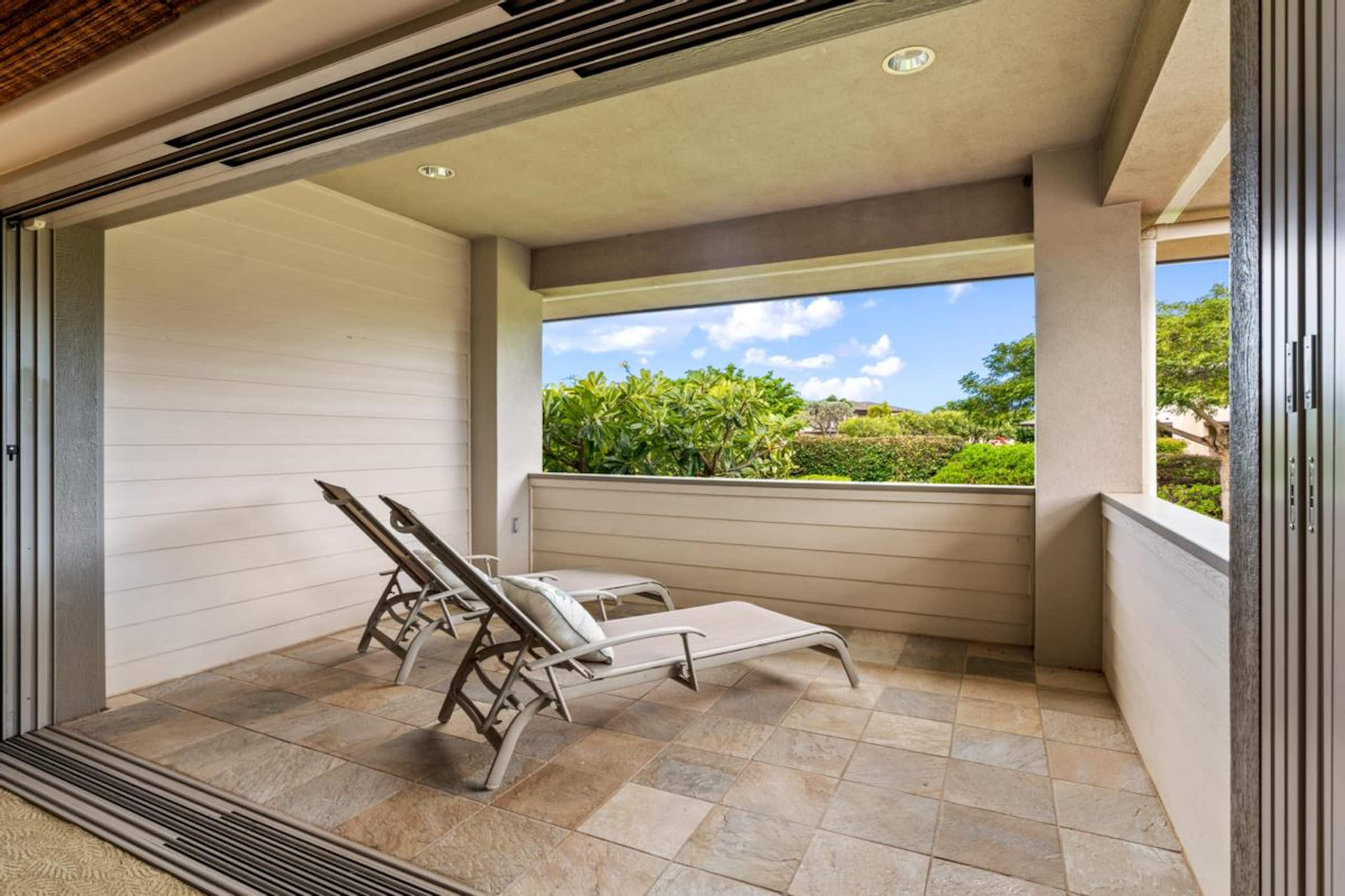 Condo in Waimea · ★5.0 · 3 bedrooms · 4 beds · 3.5 shared baths - Image 35