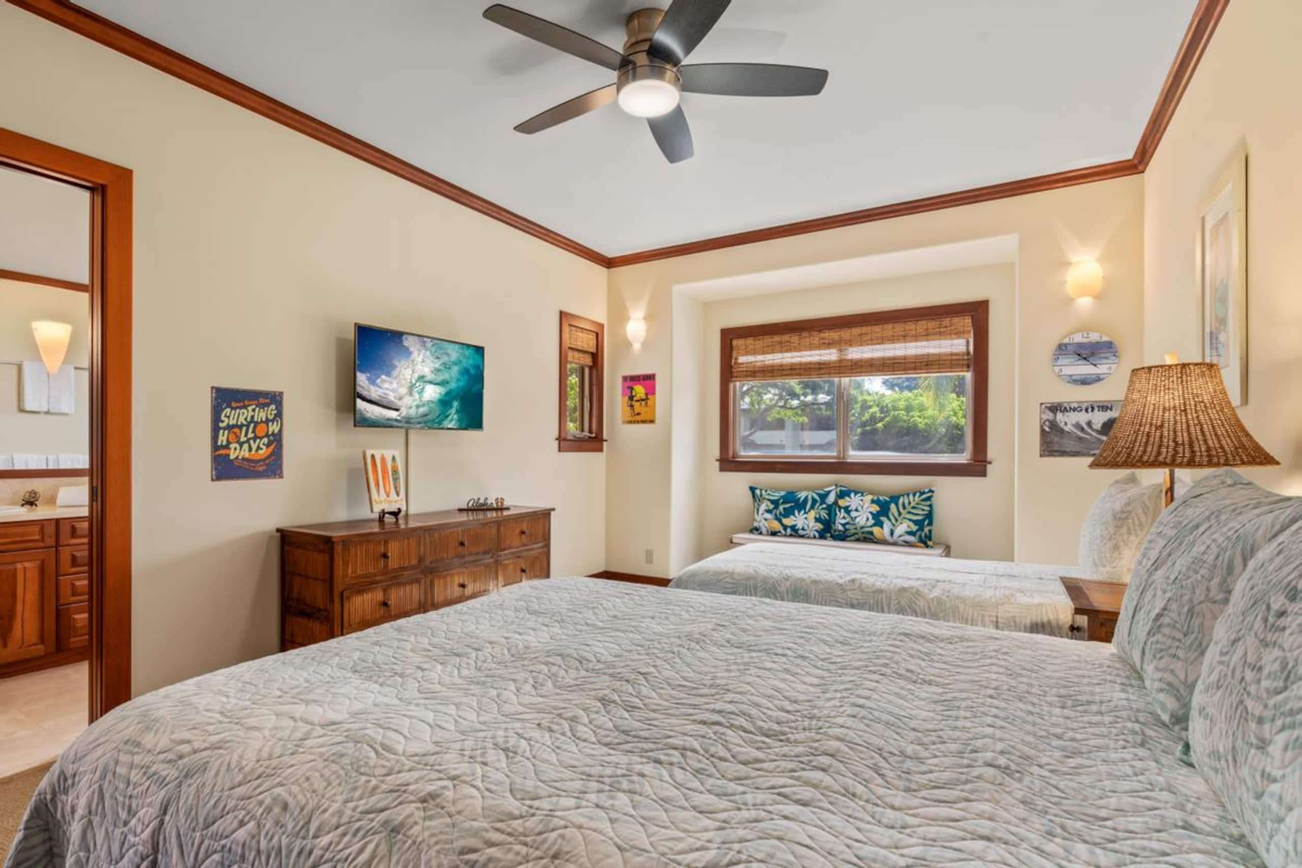Condo in Waimea · ★5.0 · 3 bedrooms · 4 beds · 3.5 shared baths - Image 6