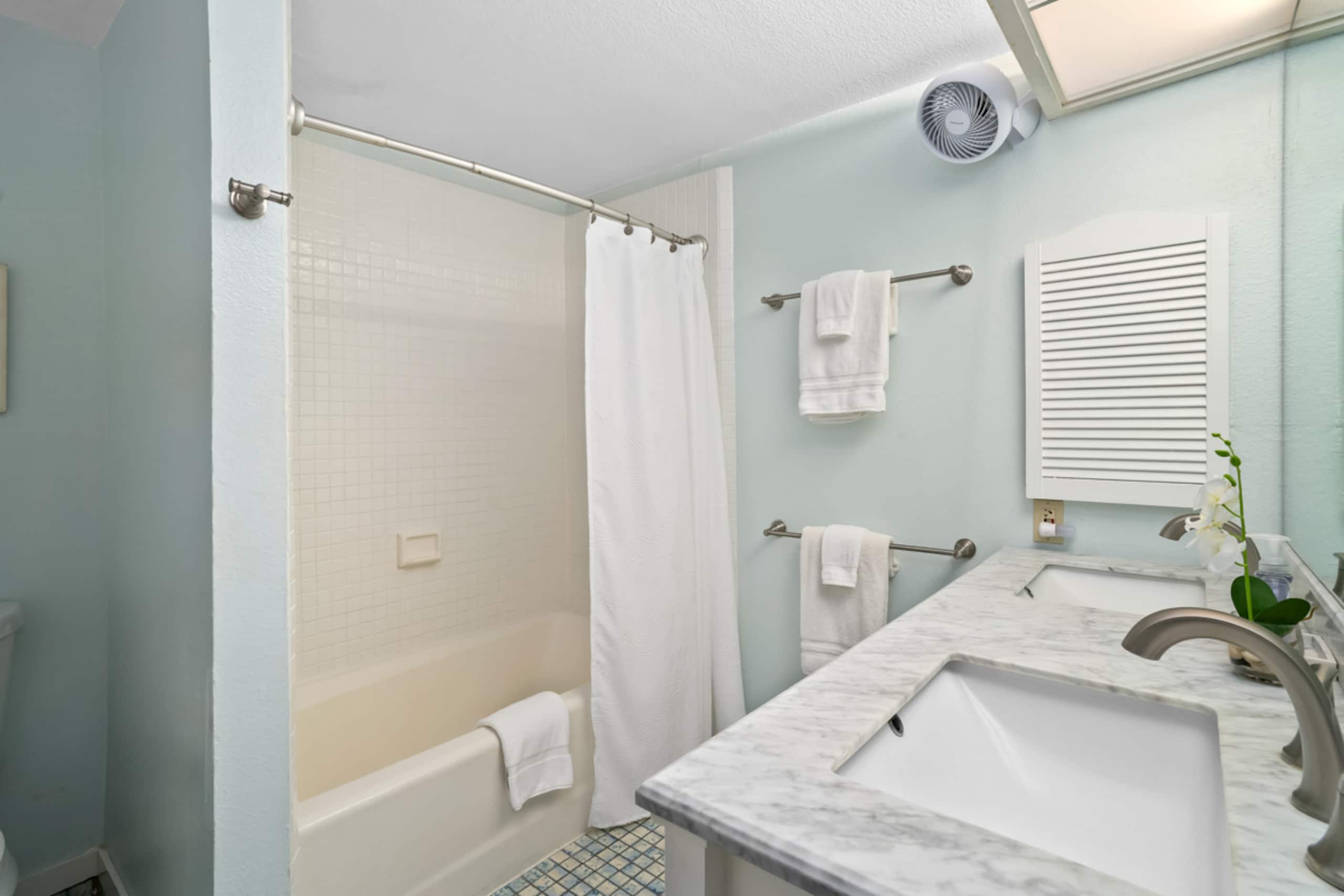 Condo in Koloa · ★4.89 · 1 bedroom · 1 bed · 1 bath - Image 15