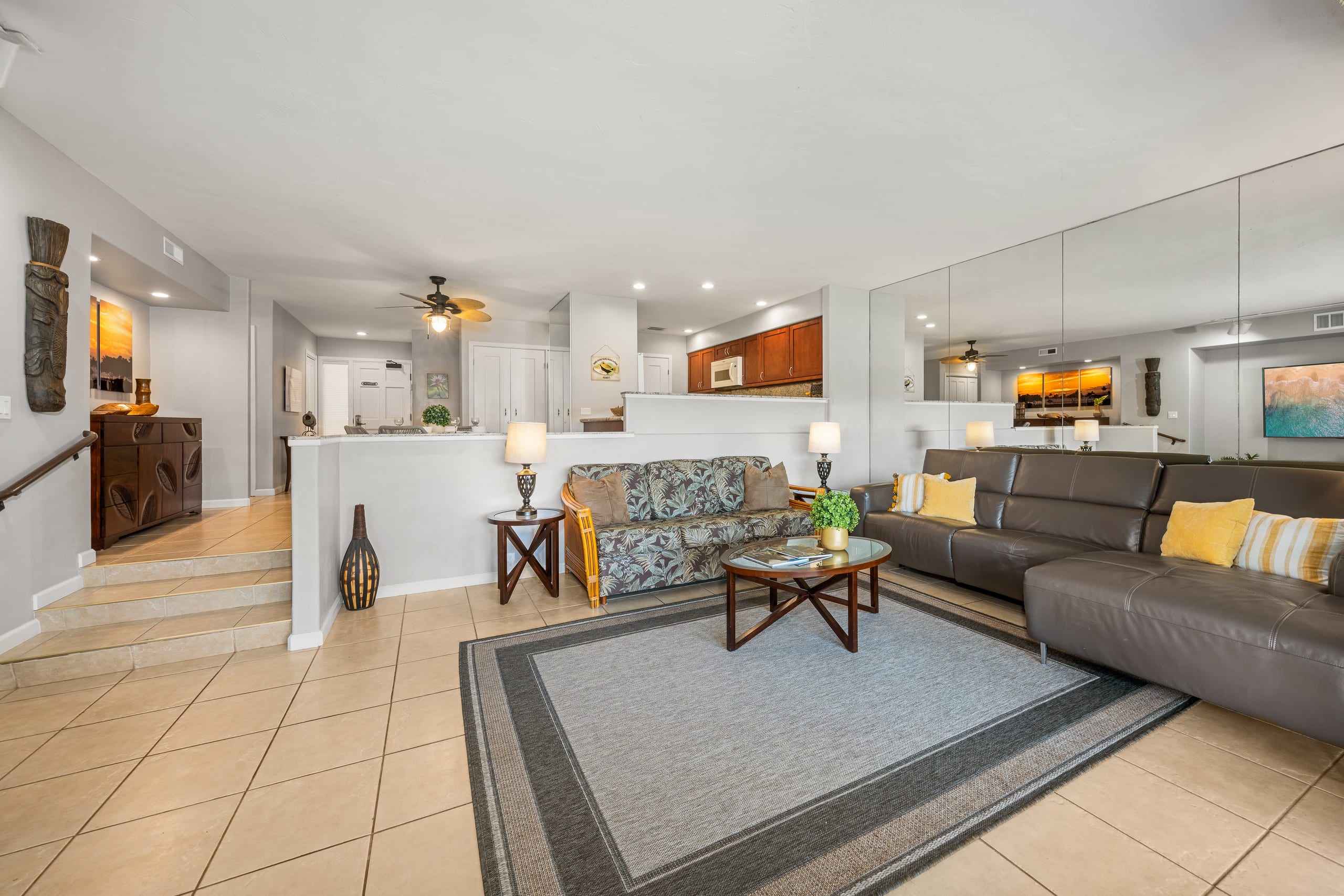 Condo in Lahaina · ★4.86 · 2 bedrooms · 4 beds · 2 baths - Image 13