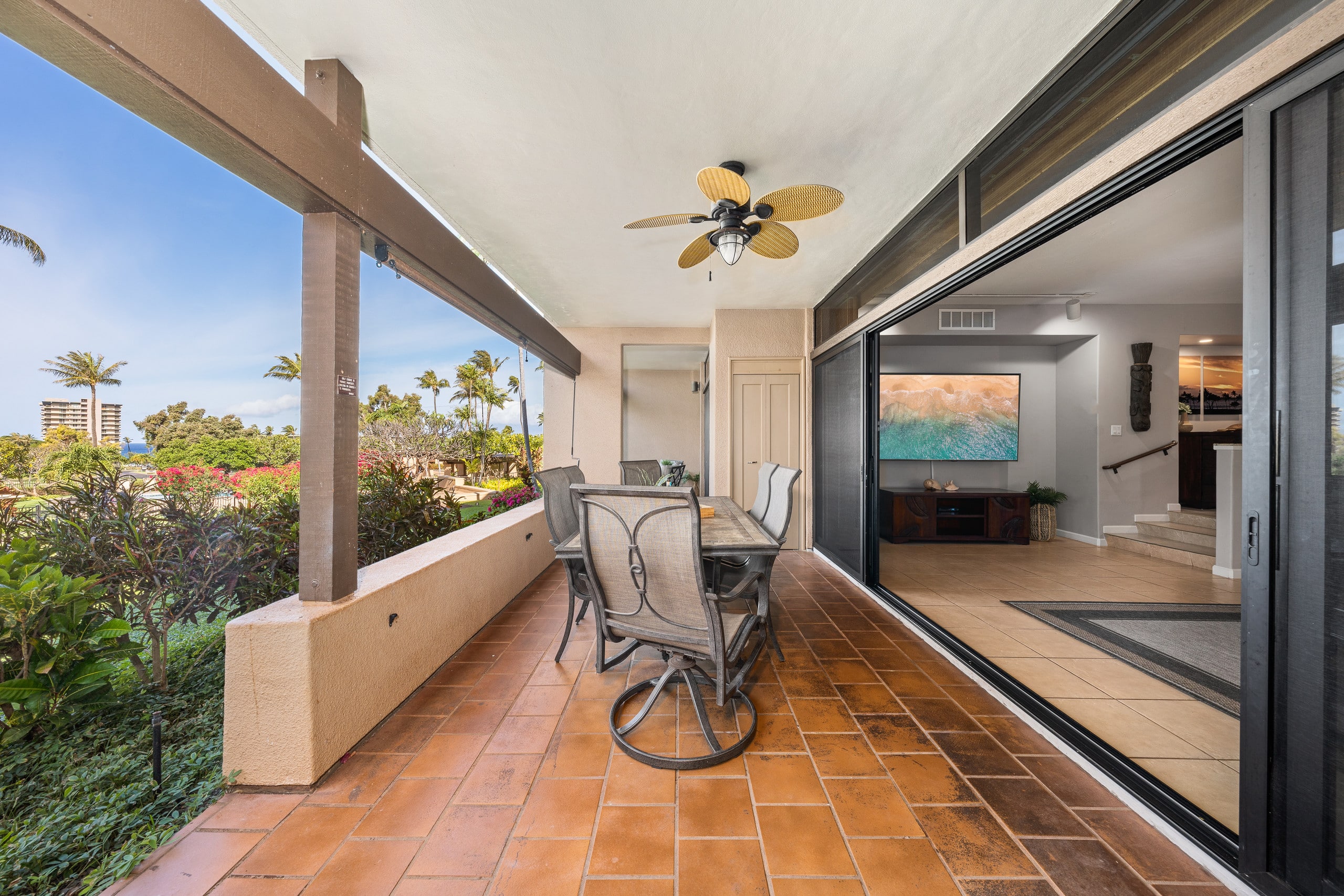 Condo in Lahaina · ★4.86 · 2 bedrooms · 4 beds · 2 baths - Image 10