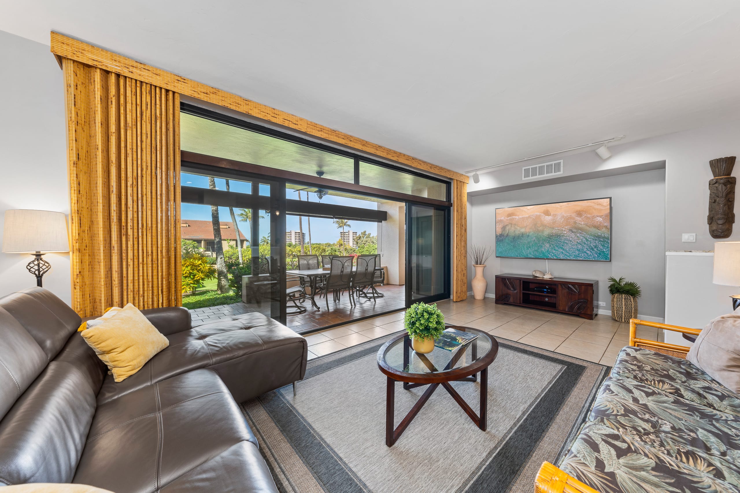Condo in Lahaina · ★4.86 · 2 bedrooms · 4 beds · 2 baths - Image 1
