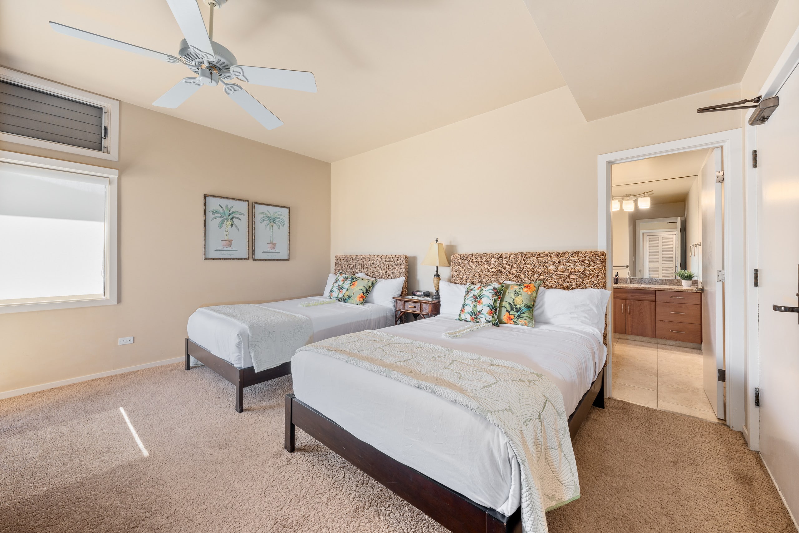 Condo in Lahaina · ★4.82 · 2 bedrooms · 4 beds · 3 baths - Image 20