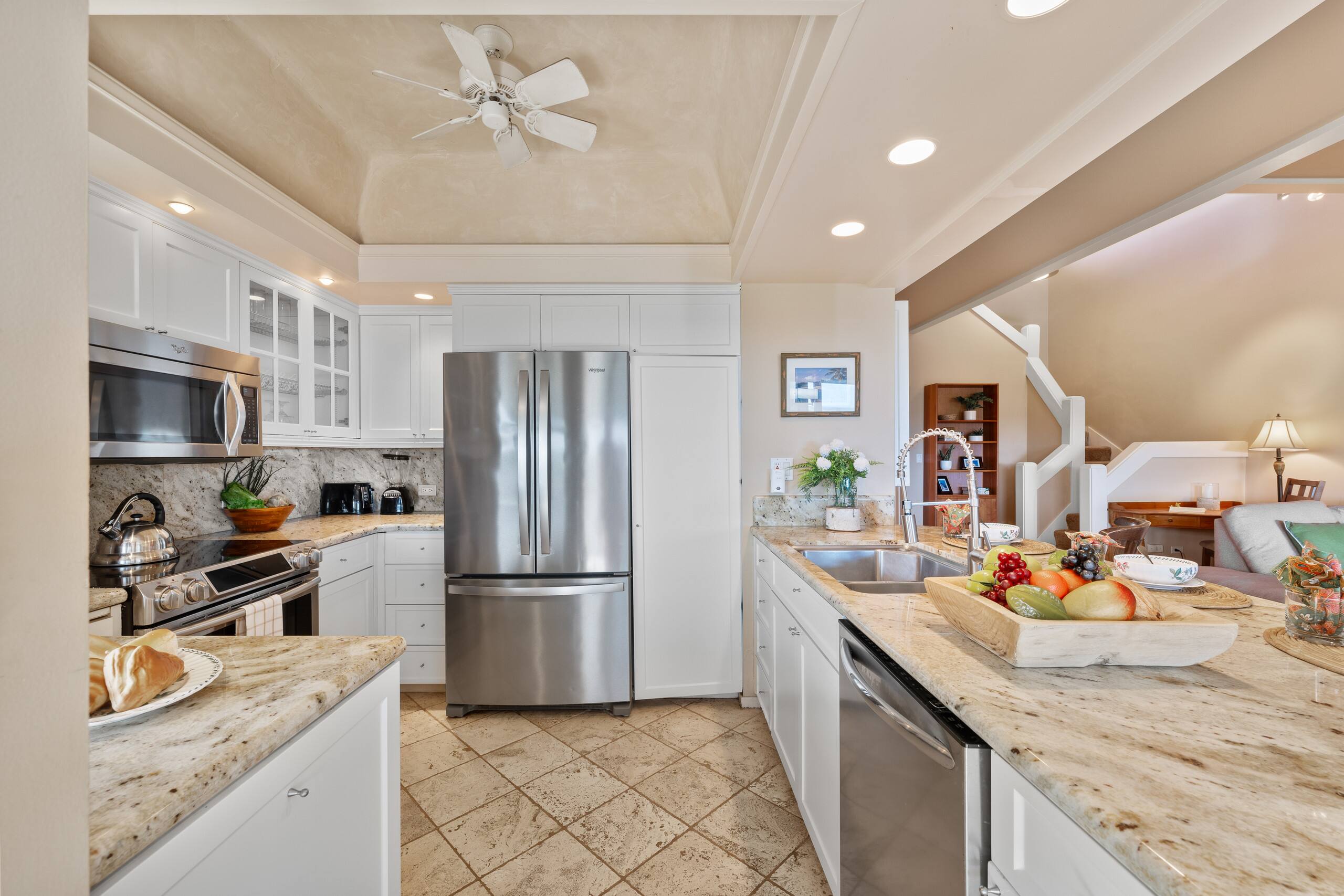 Condo in Lahaina · ★4.82 · 2 bedrooms · 4 beds · 3 baths - Image 6