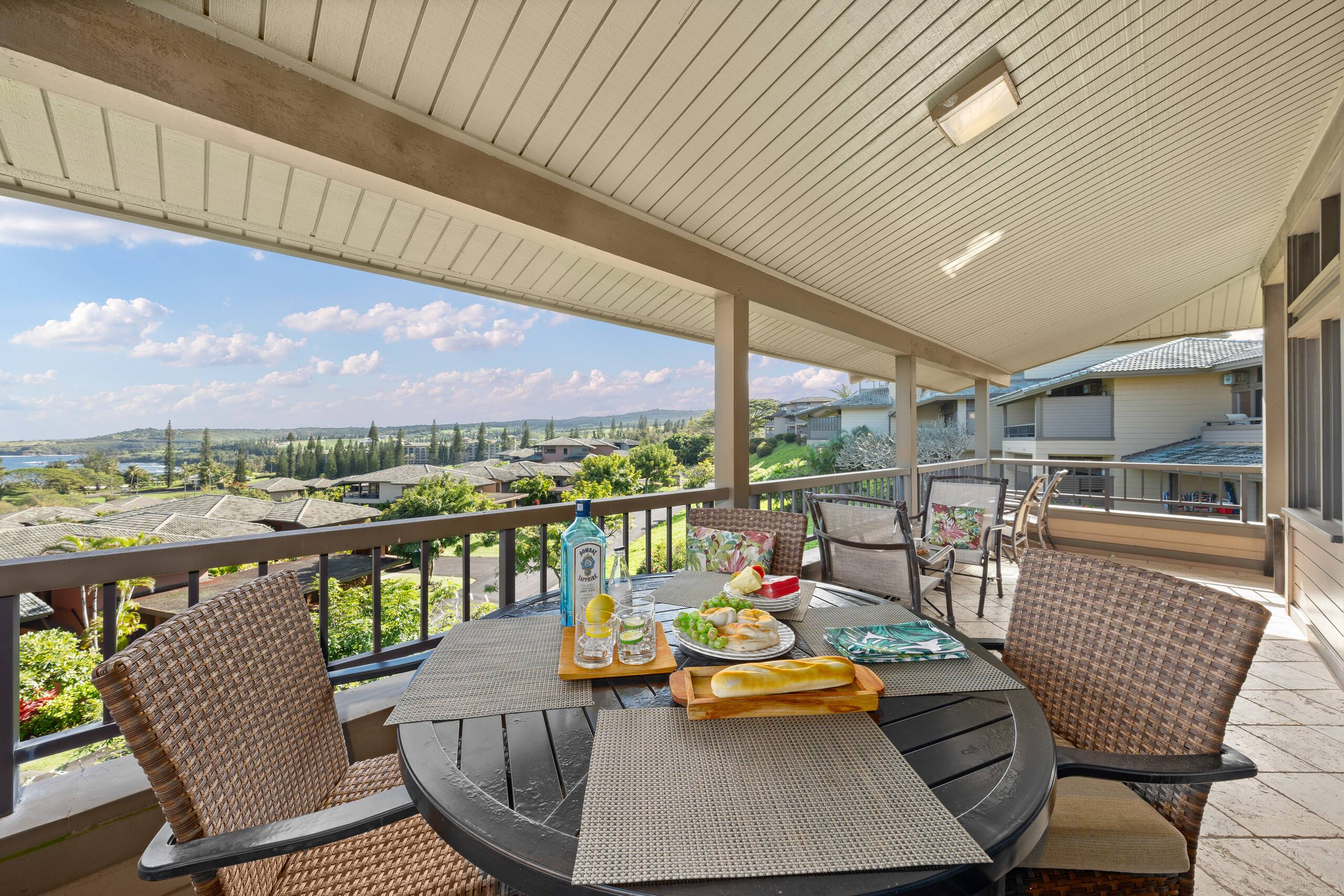Condo in Lahaina · ★4.82 · 2 bedrooms · 4 beds · 3 baths - Image 35