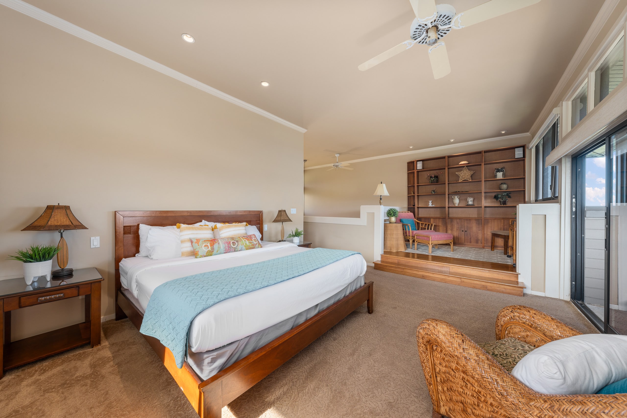 Condo in Lahaina · ★4.82 · 2 bedrooms · 4 beds · 3 baths - Image 15