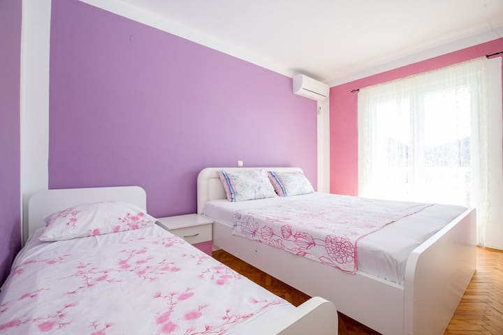 Bedroom 3, Surface: 15 m²
