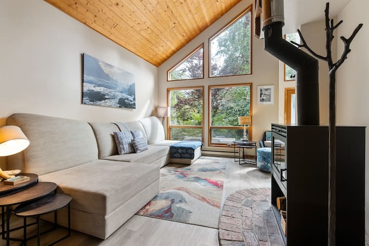The Anchor-s. Chesterman I Hot Tub I Od Shower - Tofino