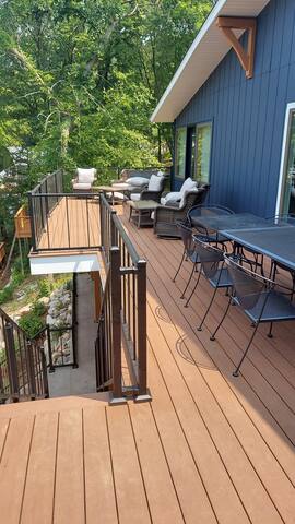 Scout Camp on Lake Sylvia with pontoon included gallery image 3