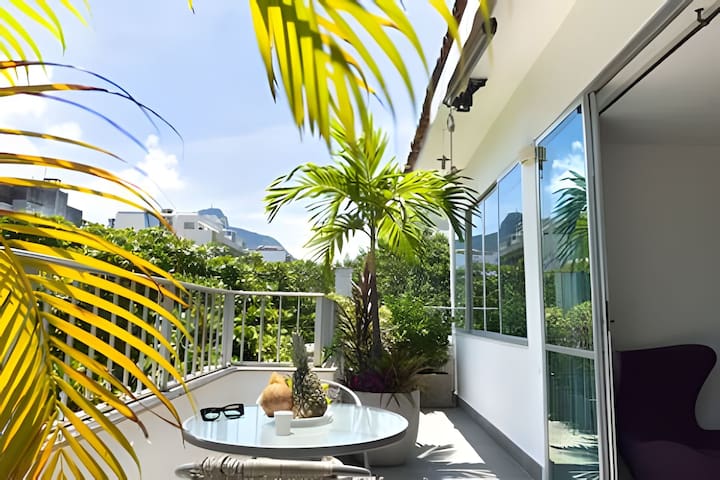 Nice penthouse with terrace in Ipanema