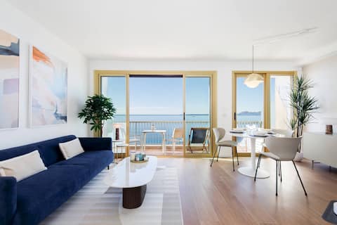Popular Airbnb listing: Juan-les-Pins luxury waterfront suite in Antibes
