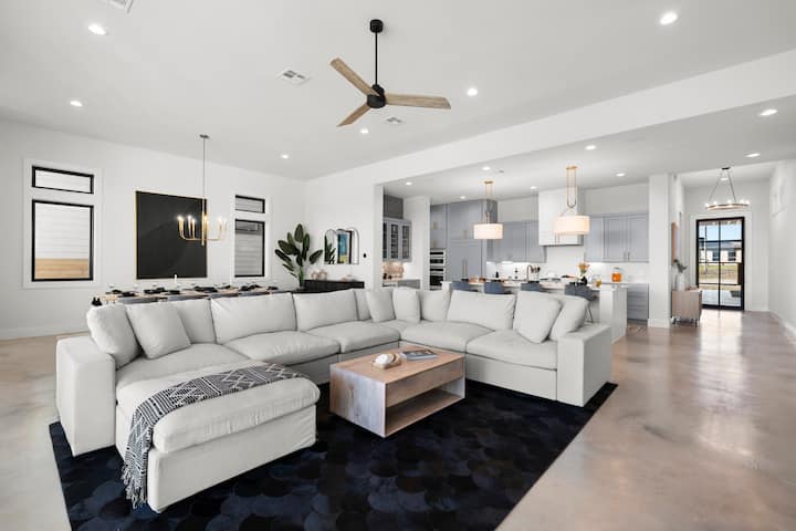 The Enclave | Kid's Play Zone | Game Room - Kingsland, TX