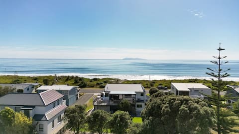 Top Airbnb: Oceanview on Broadway in Western Bay Of Plenty District North