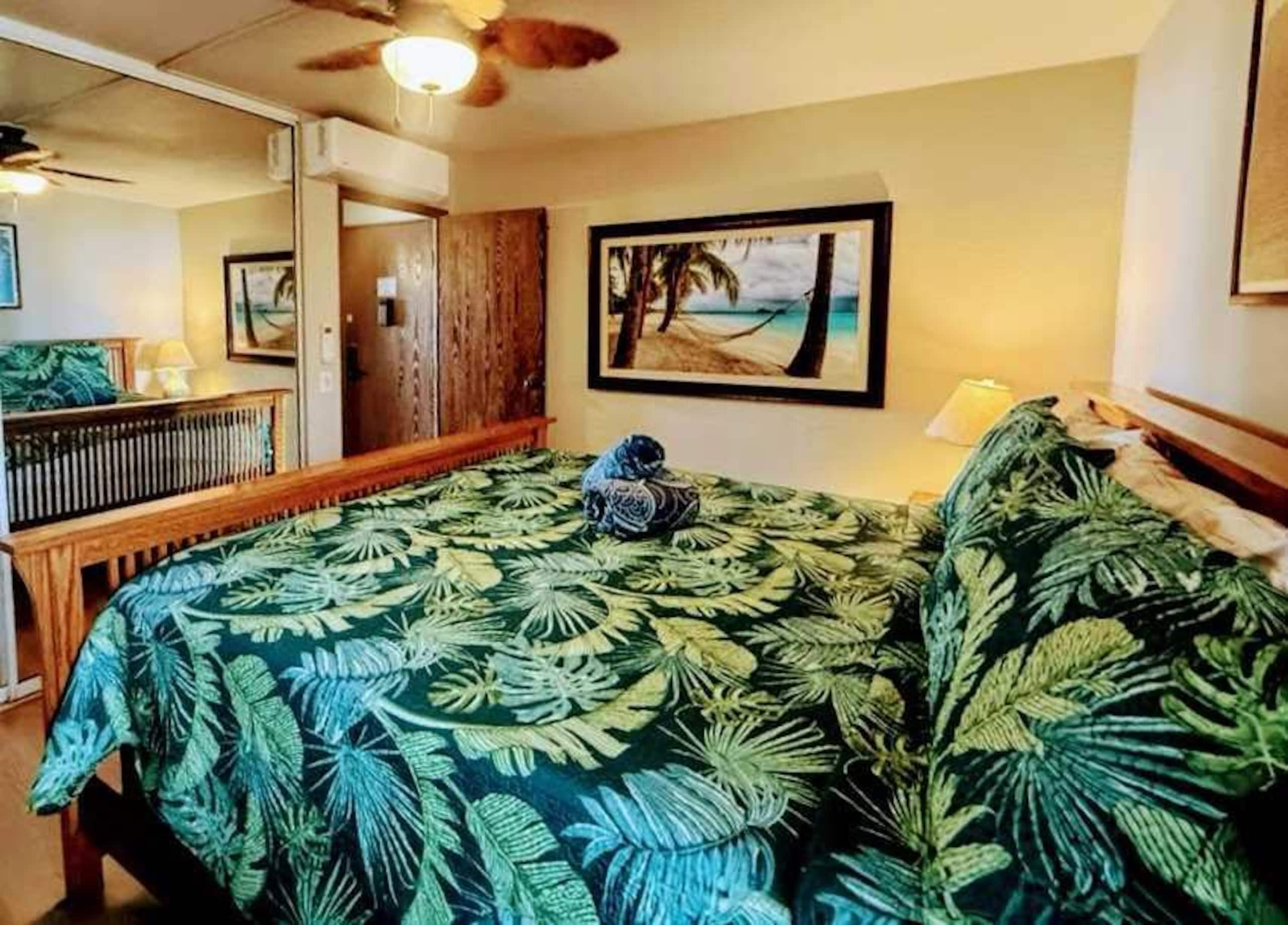 Condo in Wailuku · ★4.74 · 1 bedroom · 2 beds · 1 private bath - Image 12