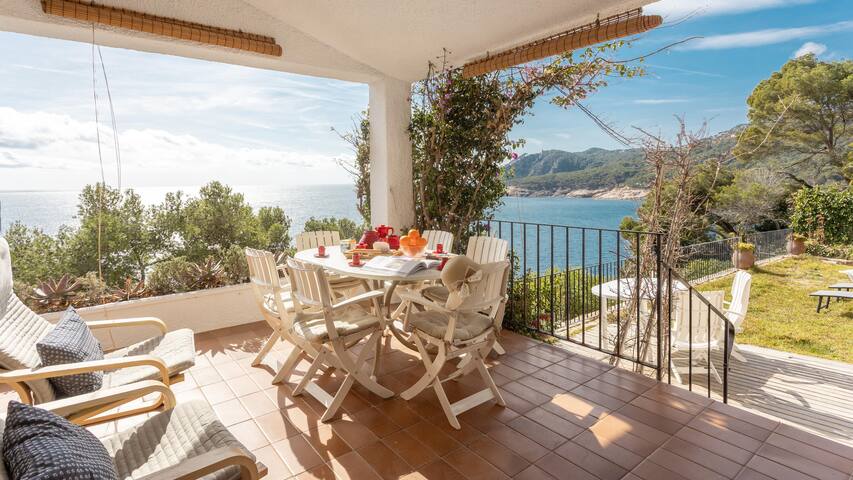 les teulades – villa with breathtaking sea views i gallery image 4