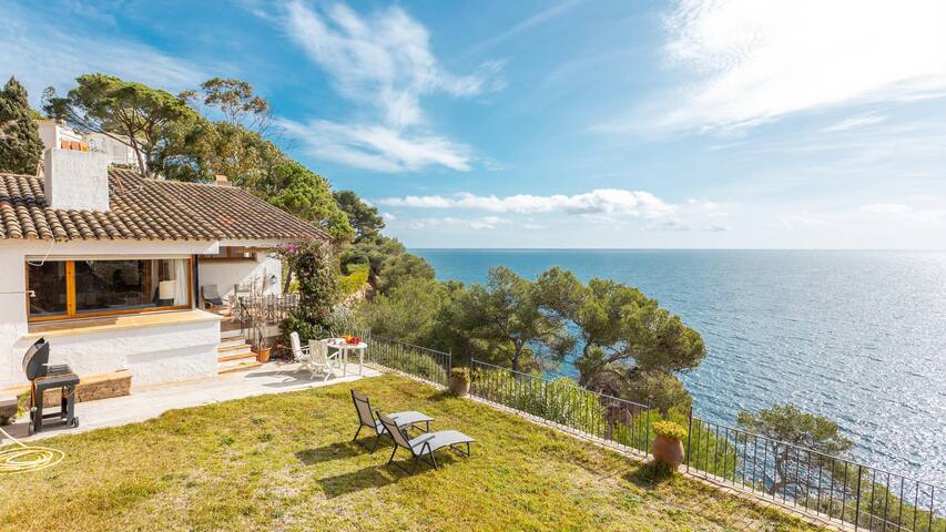 les teulades – villa with breathtaking sea views i