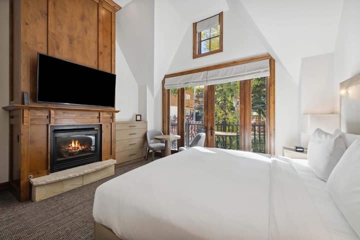 The Aspen Mountain Residences 42a - Aspen, CO