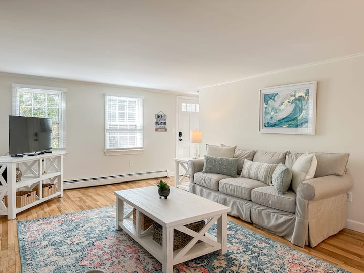 2 Mi To Nauset & Coast Guard Beach, Dog Friendly! - Eastham, MA