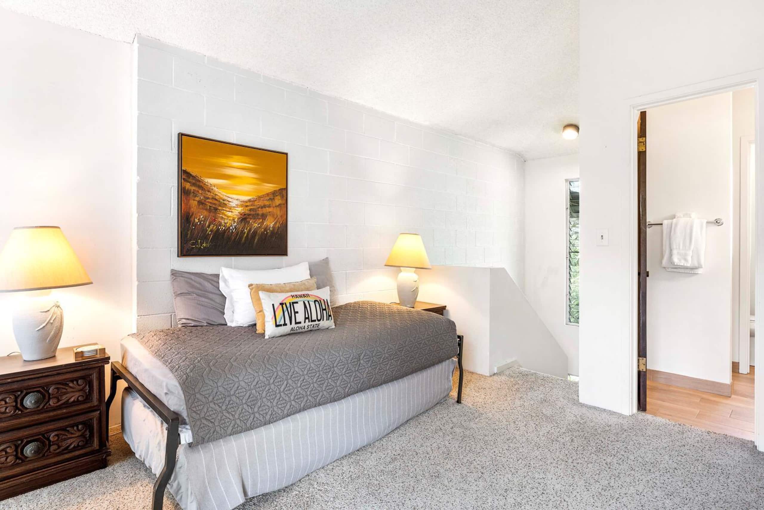 Condo in Kailua-Kona · ★4.86 · 1 bedroom · 4 beds · 1.5 private baths - Image 19