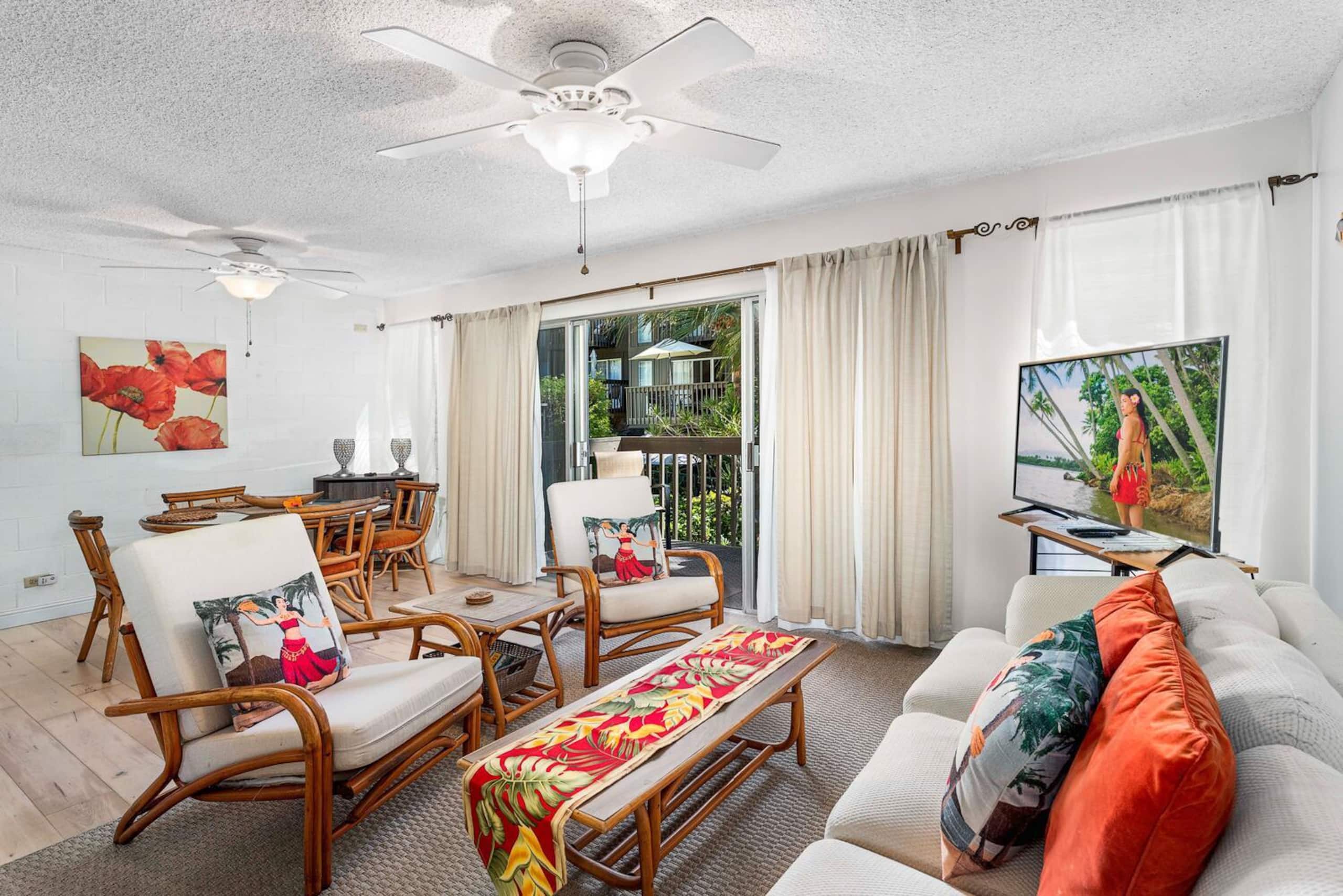 Condo in Kailua-Kona · ★4.86 · 1 bedroom · 4 beds · 1.5 private baths - Image 3
