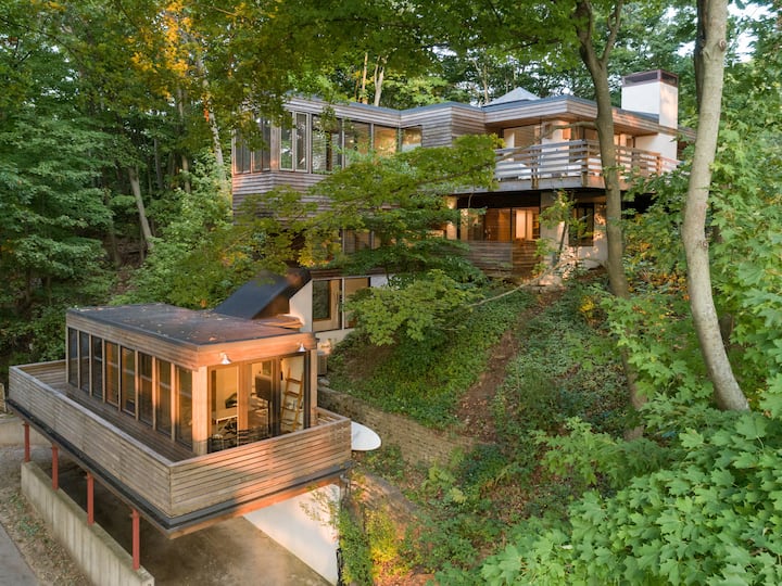 Huge Mid Century Beach Home w/Beach Access