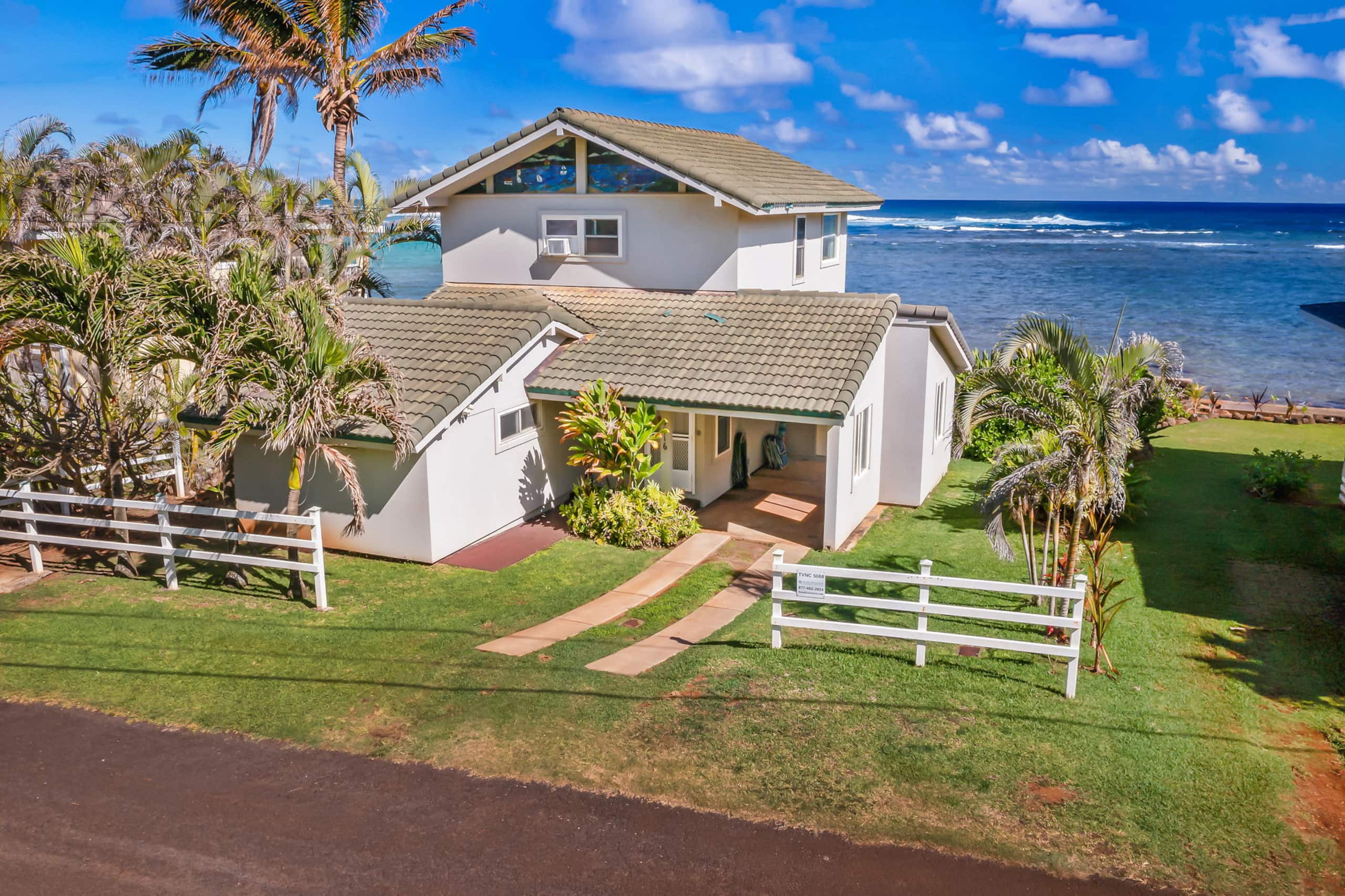 Home in Anahola · ★4.9 · 2 bedrooms · 3 beds · 2 baths - Photo 10