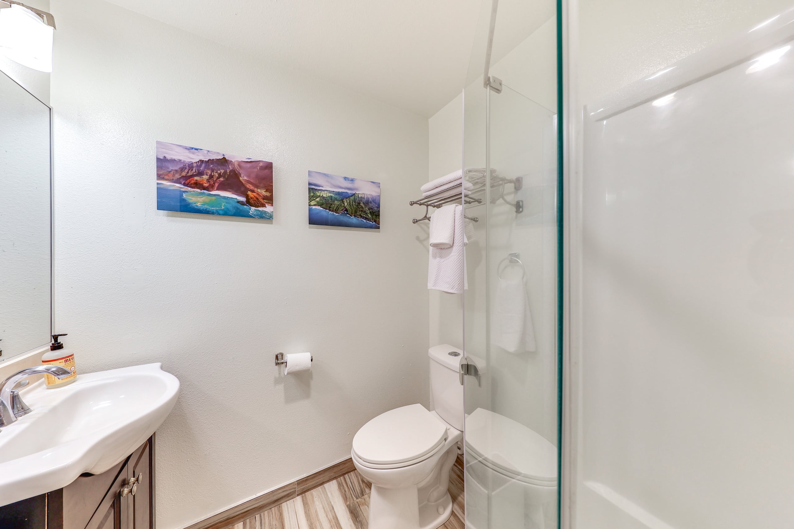Condo in Princeville · ★4.84 · 2 bedrooms · 2 beds · 2 shared baths - Image 12