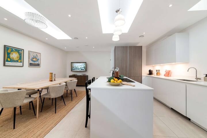 Knightsbridge Mews (KM120) gallery image 5