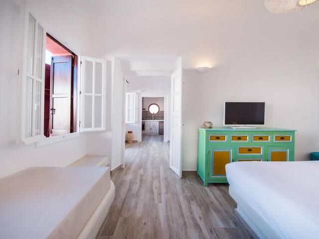 Anemi Villa – Sunset and Sea Views gallery image 4