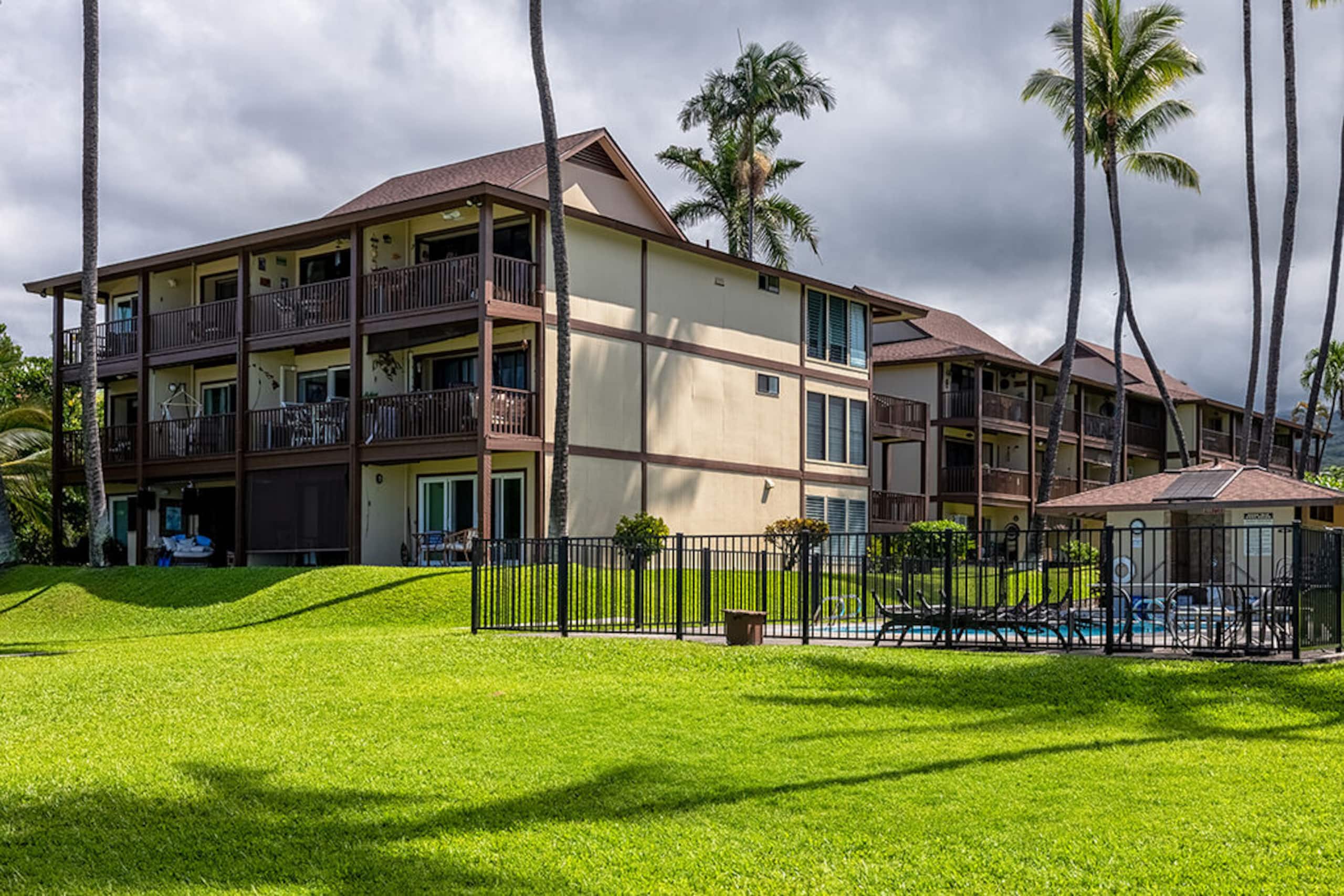 Condo in Kailua-Kona · ★4.67 · 1 bedroom · 2 beds · 1 bath - Image 30
