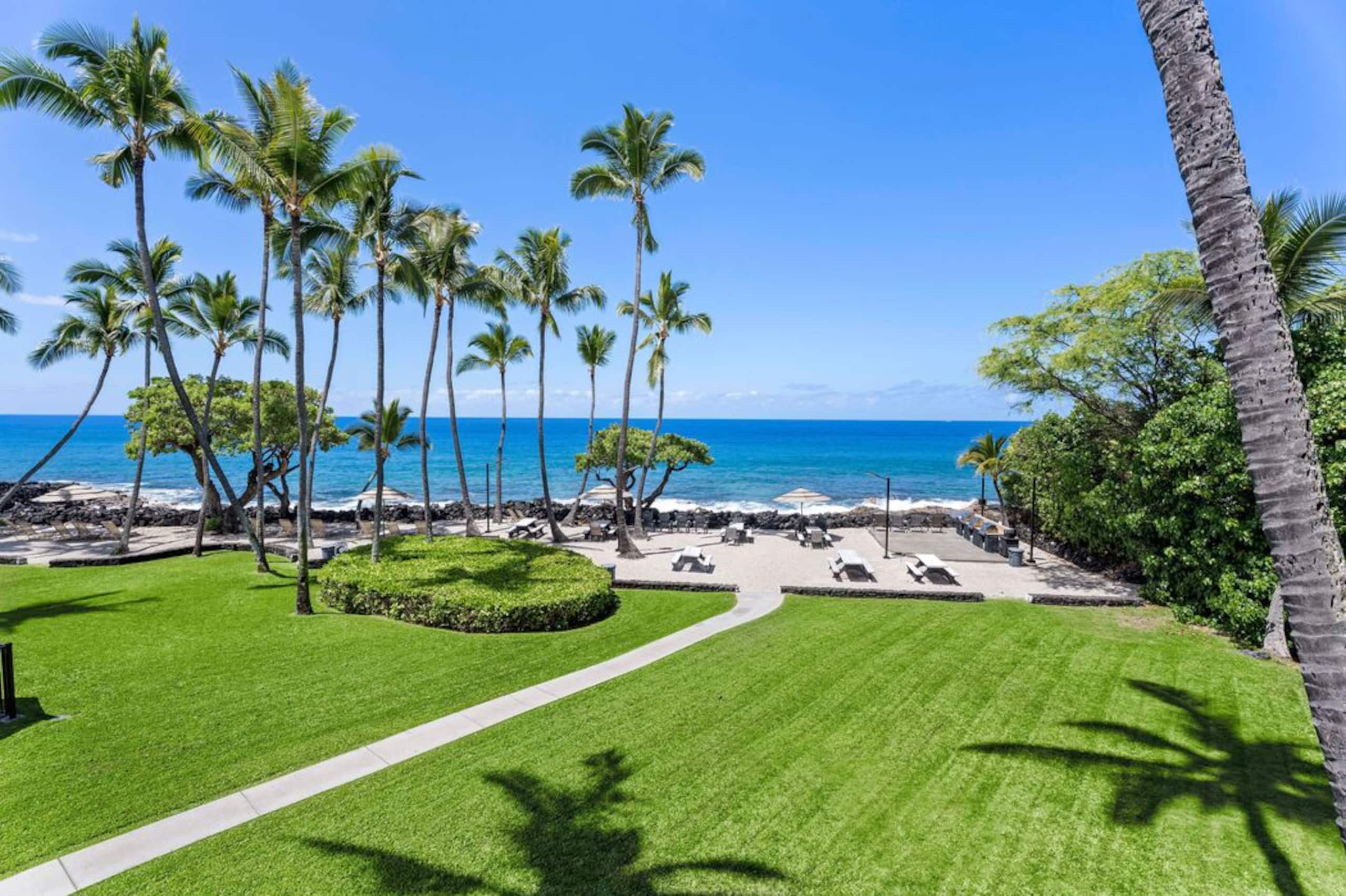 Condo in Kailua-Kona · ★4.67 · 1 bedroom · 2 beds · 1 bath - Image 19