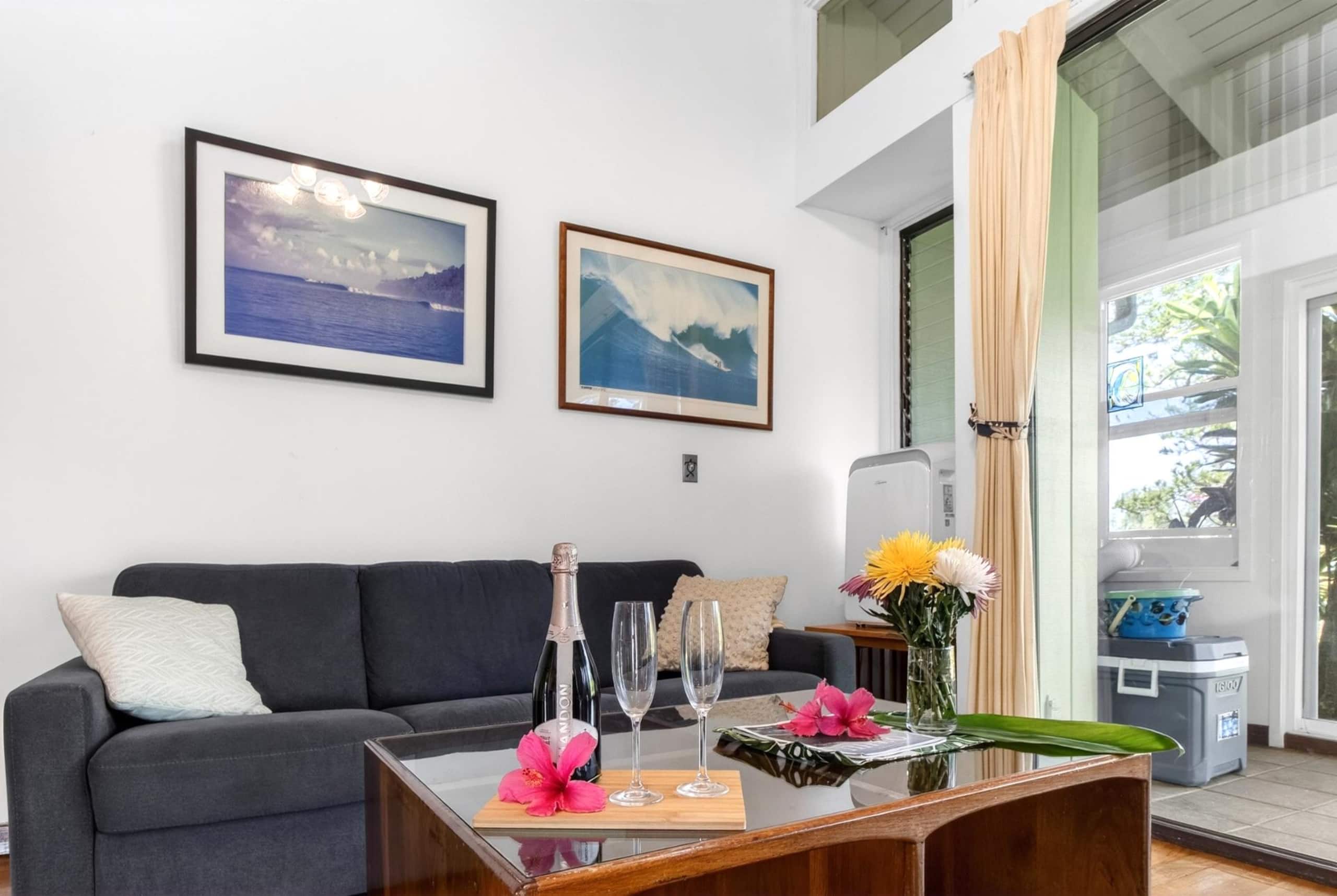 Condo in Kahuku · ★4.53 · 2 bedrooms · 3 beds · 1 private bath - Image 4
