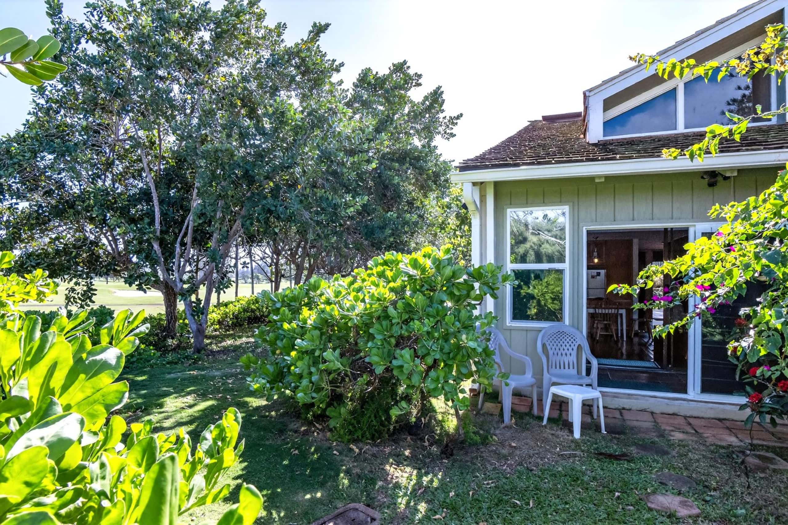 Condo in Kahuku · ★4.53 · 2 bedrooms · 3 beds · 1 private bath - Image 35