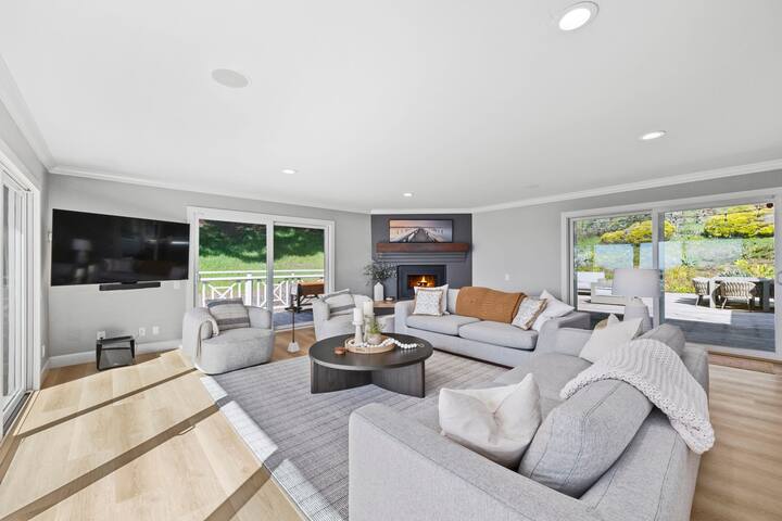 Serene Mountain Home with Ocean View! gallery image 2