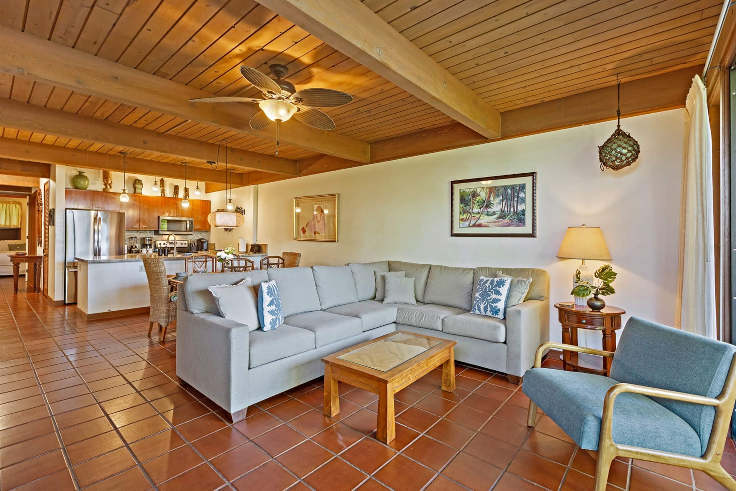 Condo in Lahaina · ★5.0 · 3 bedrooms · 6 beds · 3 baths - Image 21