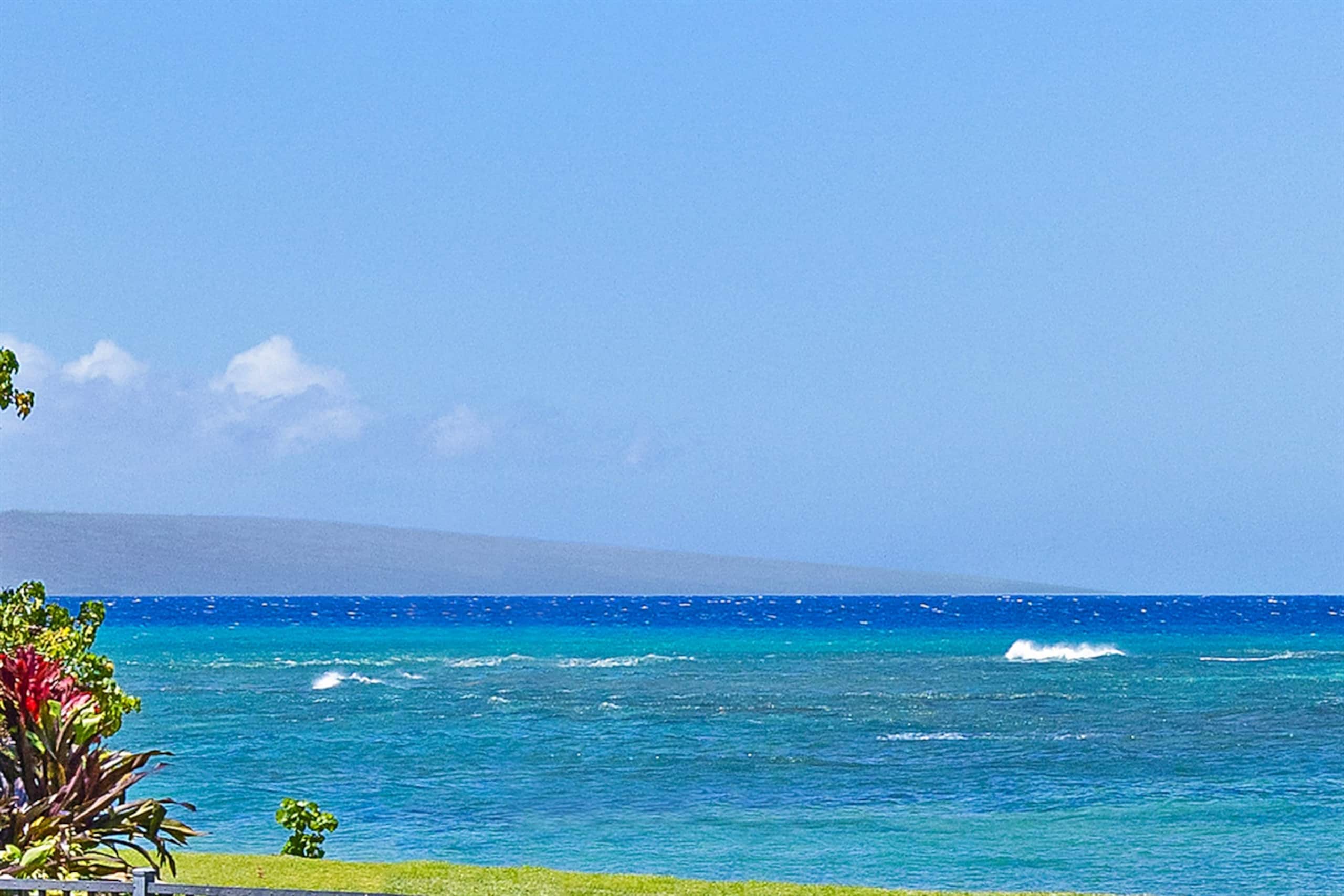 Condo in Lahaina · ★5.0 · 3 bedrooms · 6 beds · 3 baths - Image 50