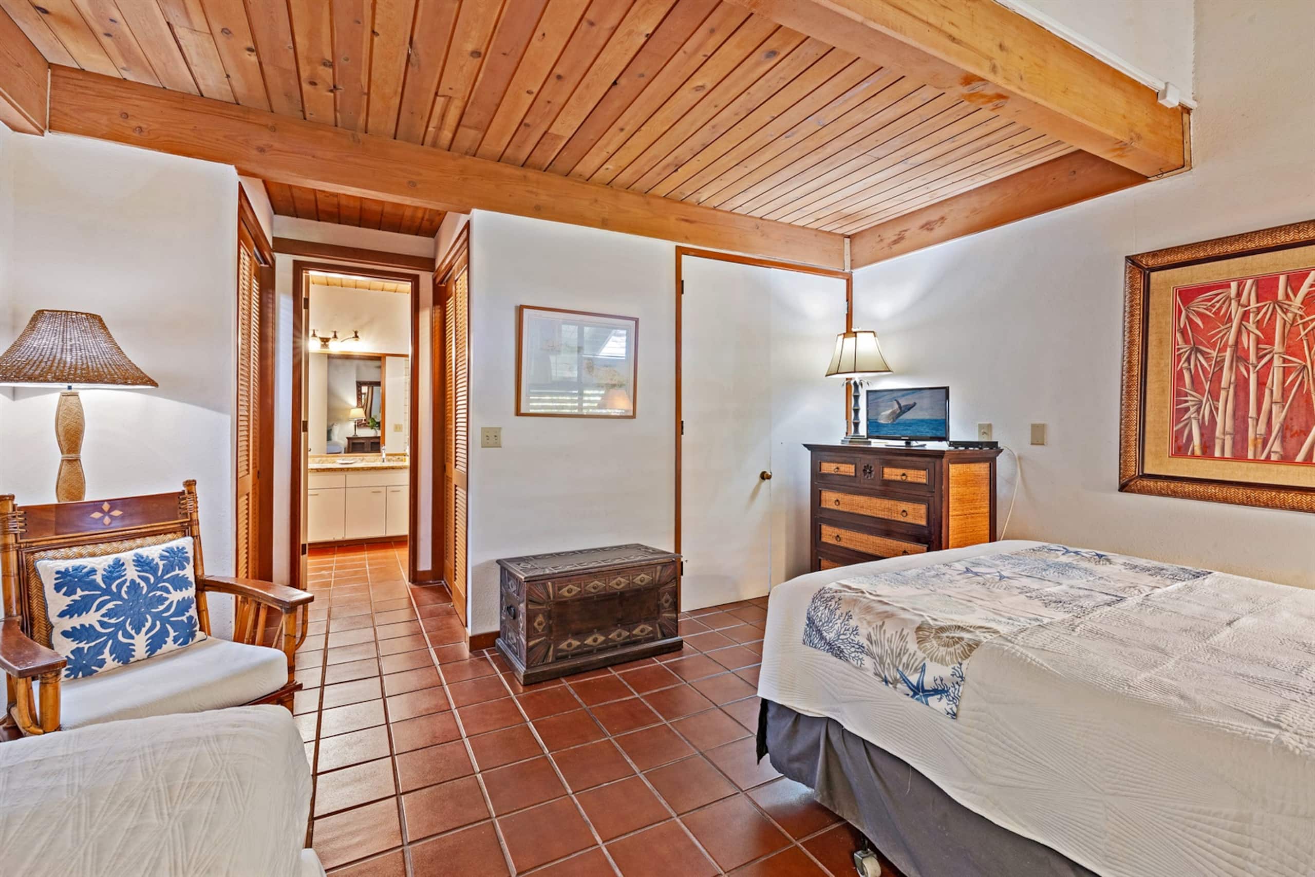 Condo in Lahaina · ★5.0 · 3 bedrooms · 6 beds · 3 baths - Image 37