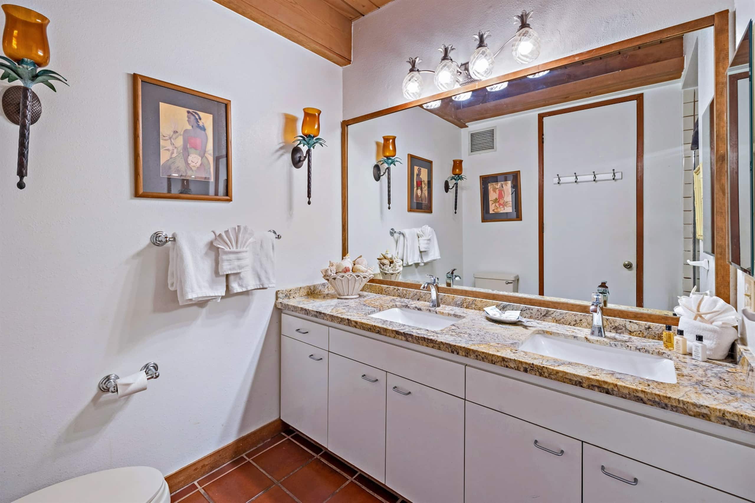 Condo in Lahaina · ★5.0 · 3 bedrooms · 6 beds · 3 baths - Image 39