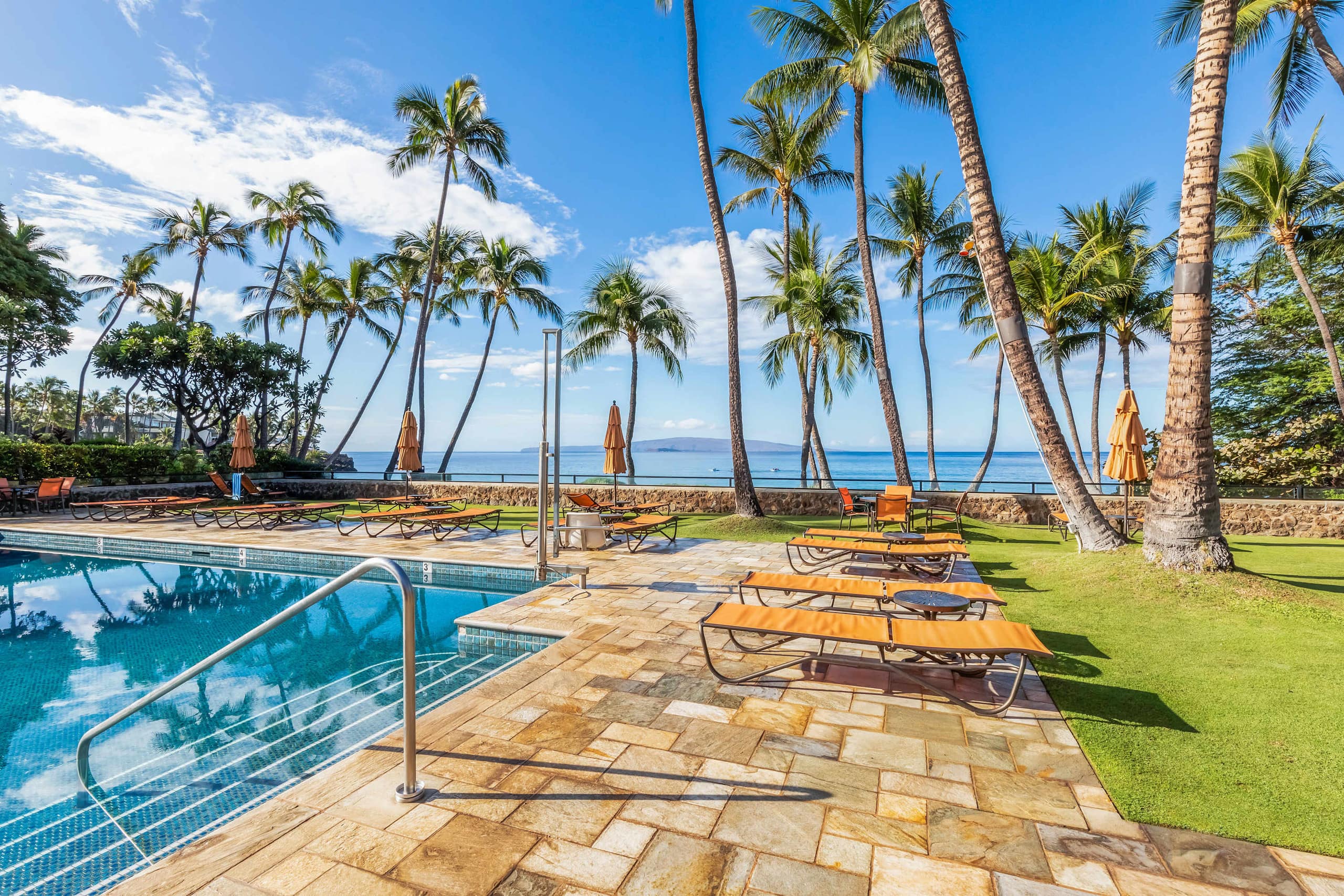 Condo in Wailea · ★5.0 · 2 bedrooms · 4 beds · 2 baths - Image 2
