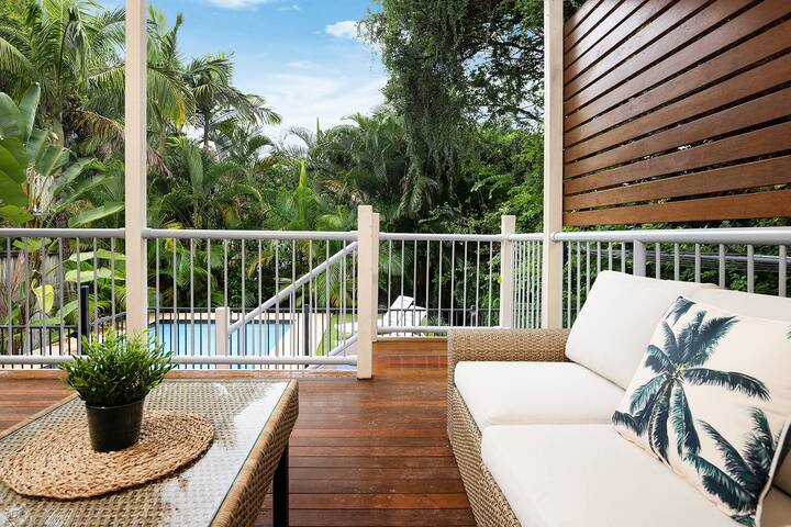 Large Family Pool Home in Taringa|6km to CBD|Pets gallery image 4