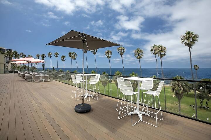 Large 2BR Suite at La Jolla Cove Hotel! Oceanview! gallery image 4