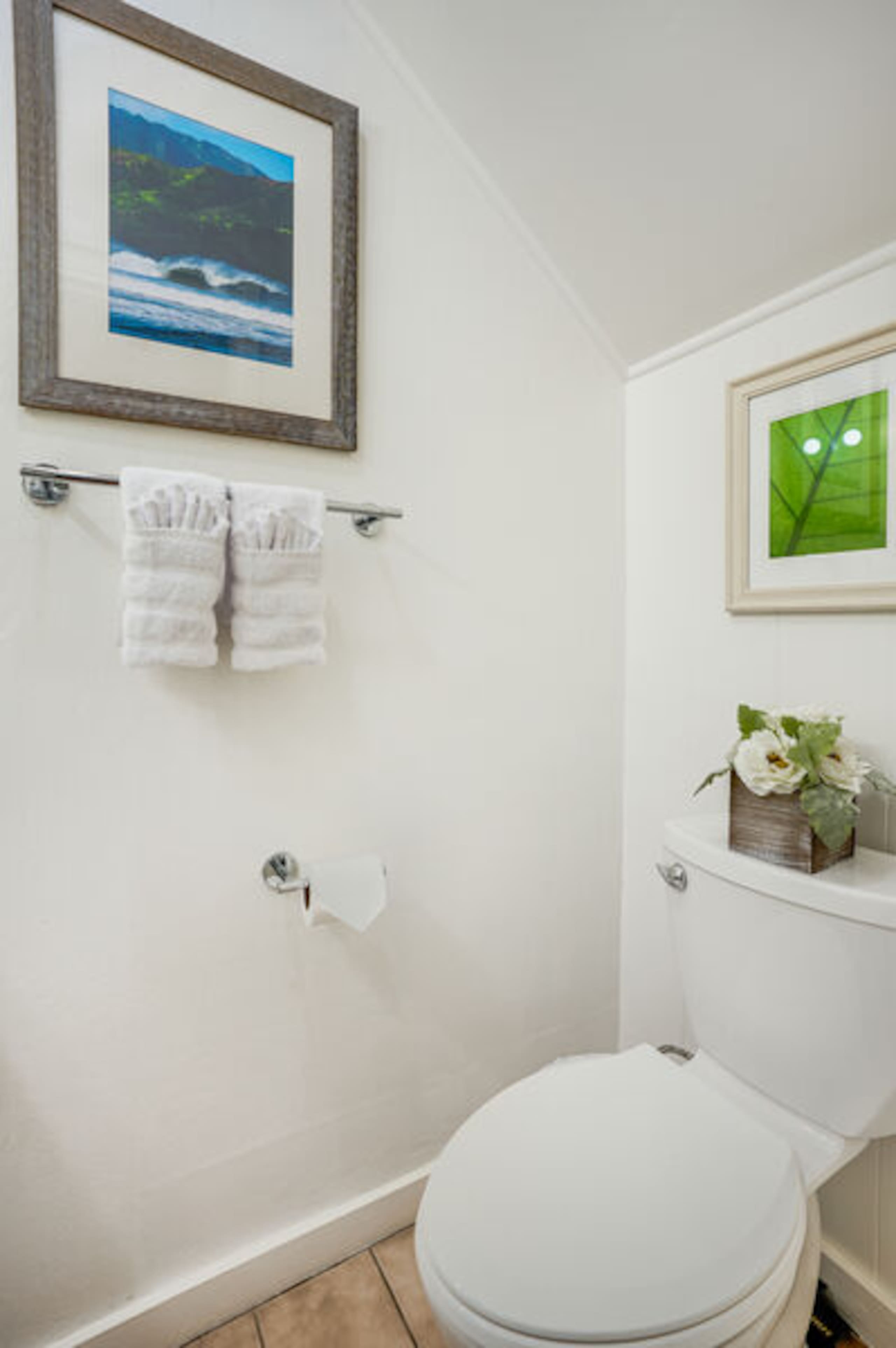 Condo in Kapaa · ★4.33 · 2 bedrooms · 2 beds · 1.5 baths - Image 14
