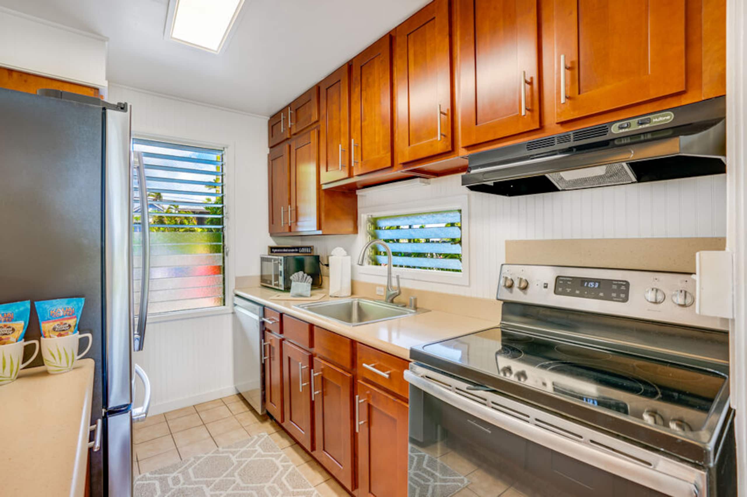 Condo in Kapaa · ★4.33 · 2 bedrooms · 2 beds · 1.5 baths - Image 3