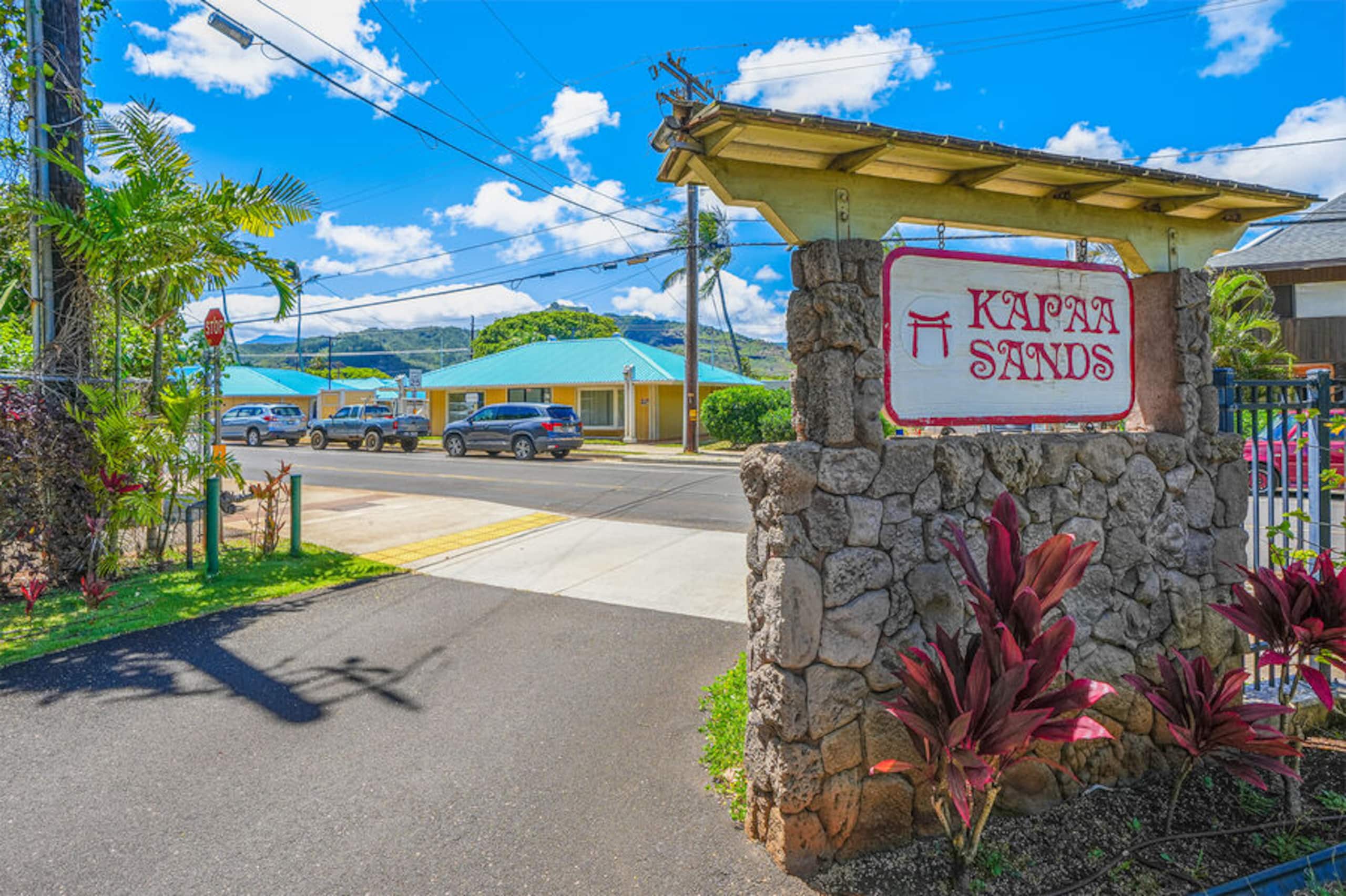 Condo in Kapaa · ★4.33 · 2 bedrooms · 2 beds · 1.5 baths - Image 35