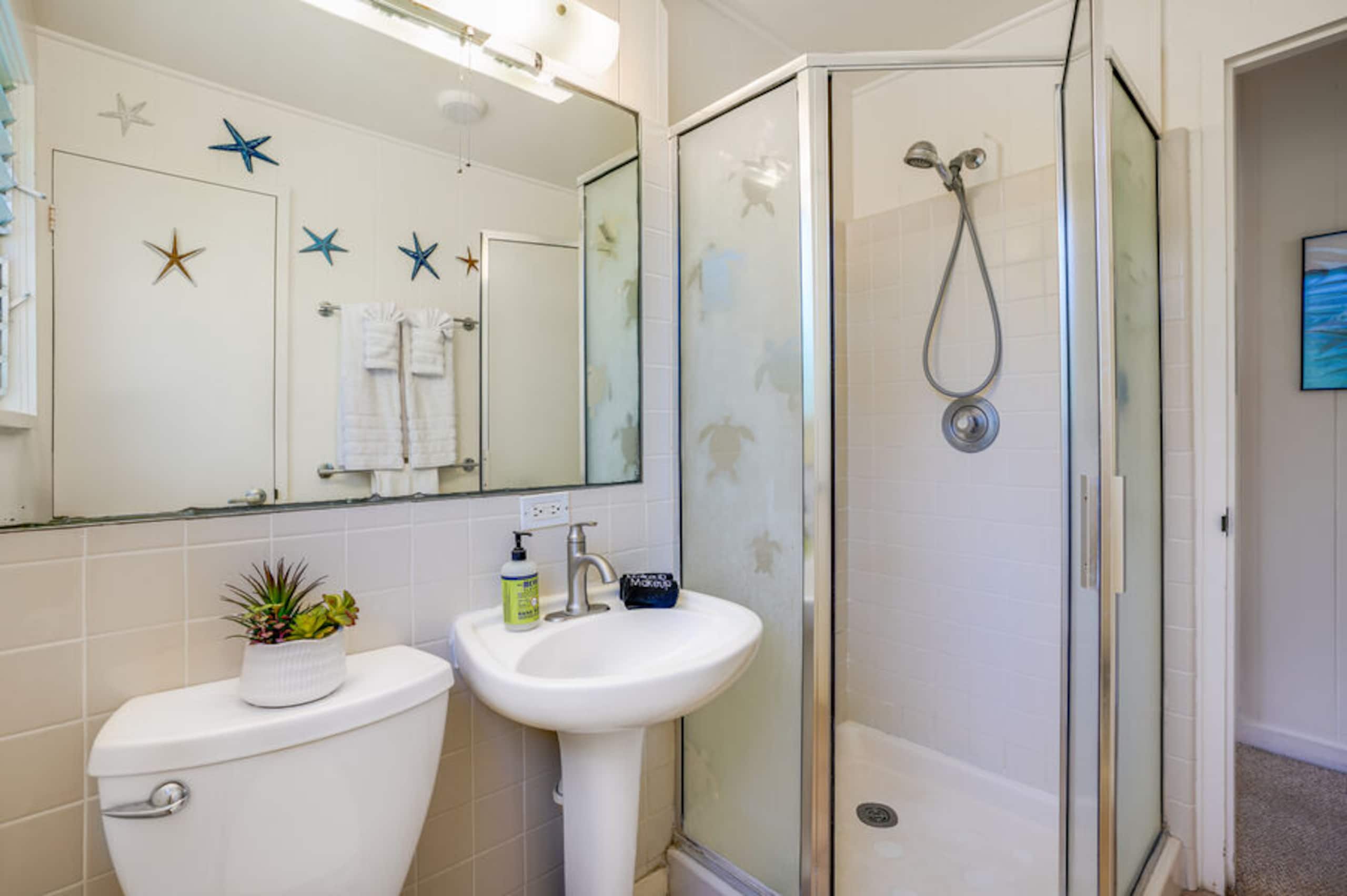 Condo in Kapaa · ★4.33 · 2 bedrooms · 2 beds · 1.5 baths - Image 12
