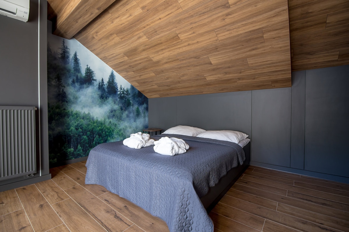 غرفة نوم بسرير مزدوج